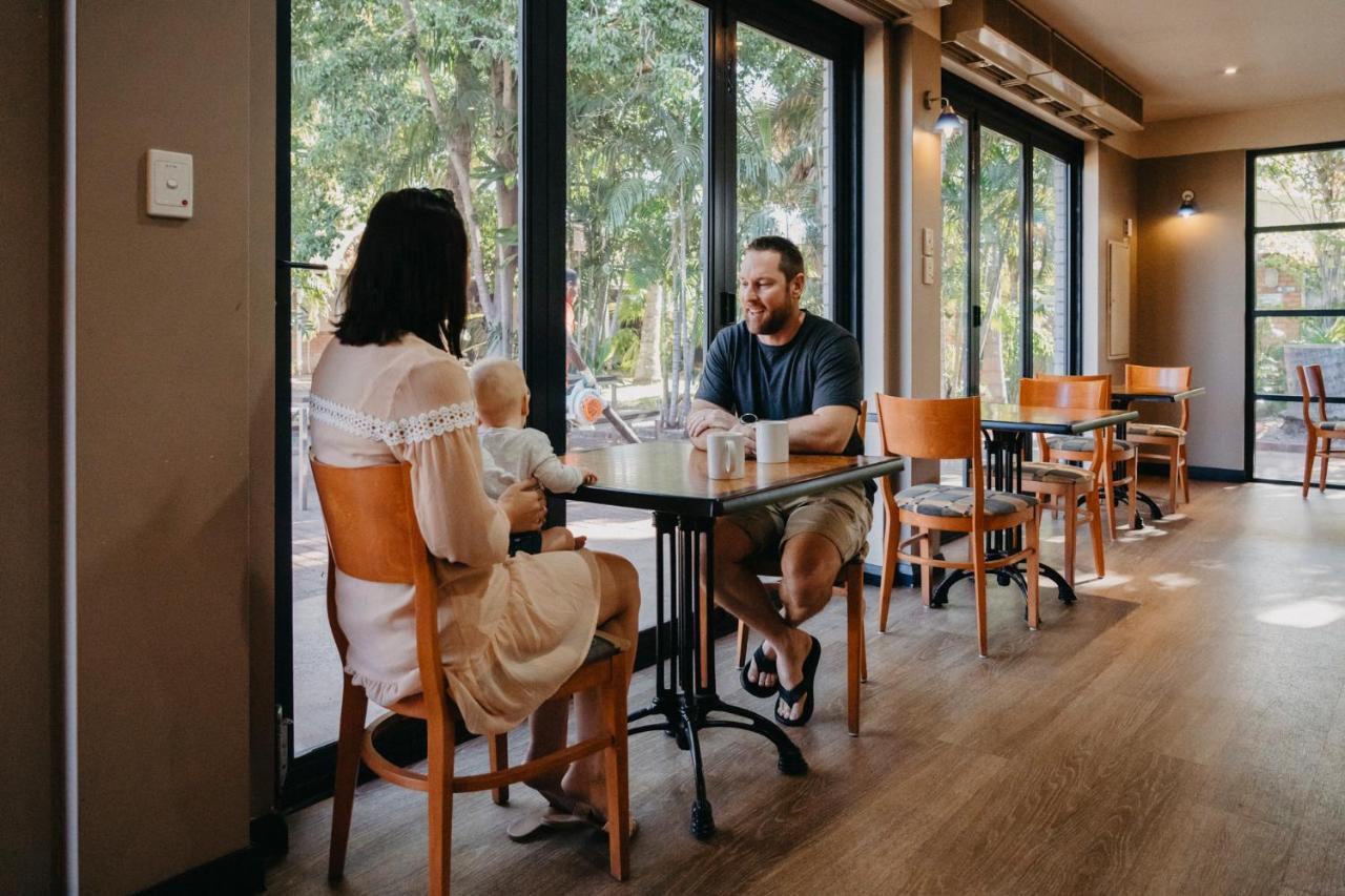 The Cambridge Kununurra Hotel Ngoại thất bức ảnh